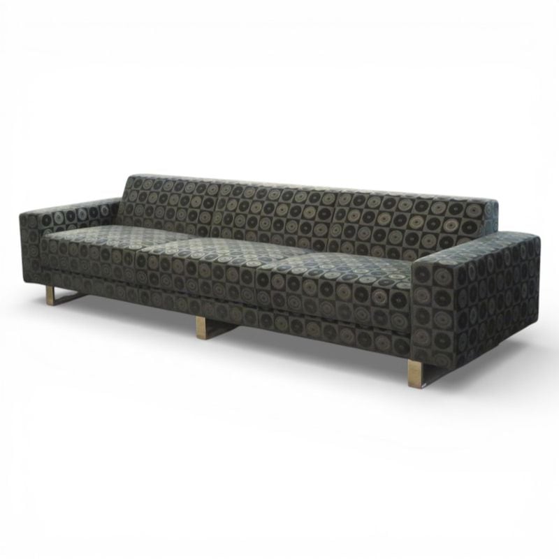 【中古】3.5人掛けリビングソファ グリーン 幾何学模様 布張り 肘付き 中古オフィス家具 KK19199