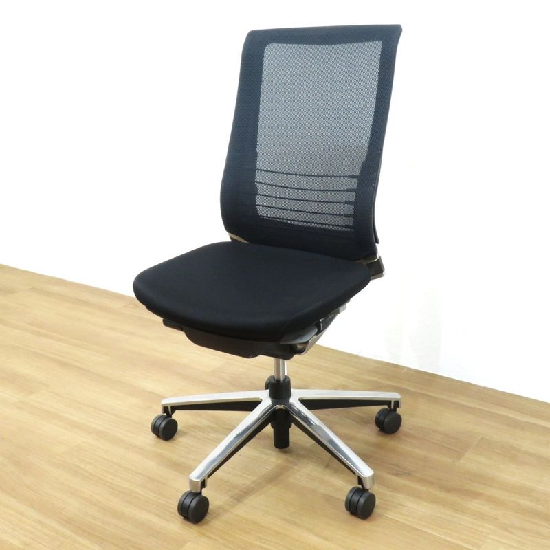 コクヨ インスパイン INSPINE 肘無しオフィスチェア CRS-G2502E6 ブラック 事務椅子 パソコンチェア メッシュ AG19157 配送サイズ250 中古オフィスチェア