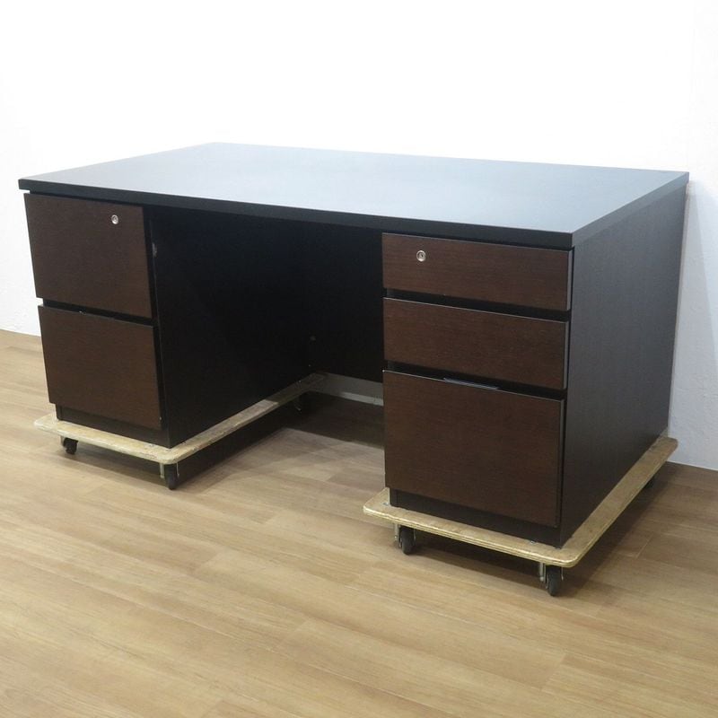 【SALE】イトーキ X09P168CB  役員用両袖デスク ブラウン 両袖机 木製 W1600 D850 H700 中古 AG19225 配送サイズ350