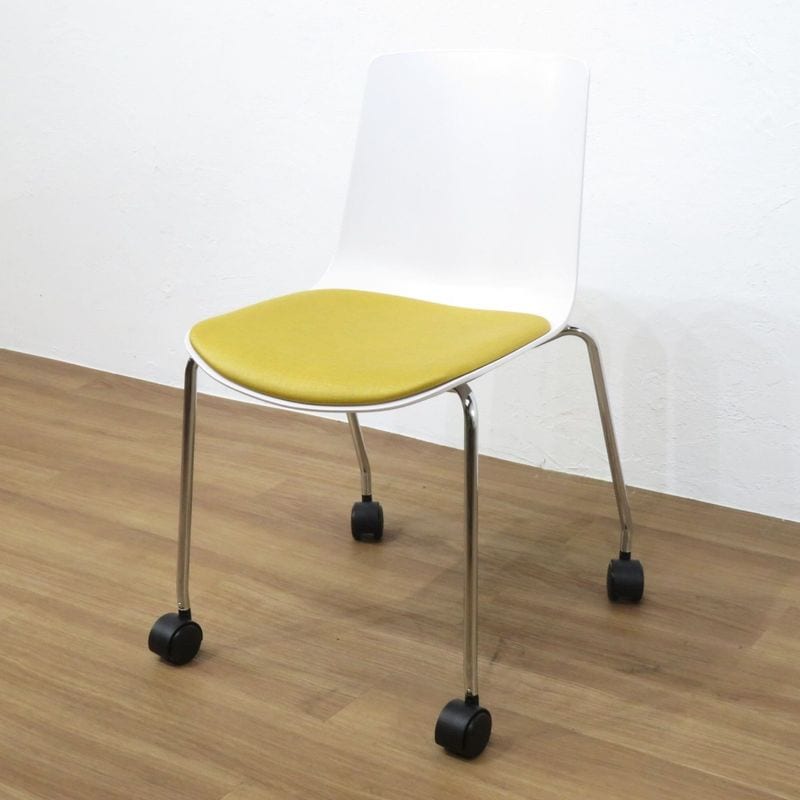 オリバー フィットシェルチェア  イエロー スタッキングチェア ミーティングチェア 配送サイズ200 AG19196 中古 配送サイズ200