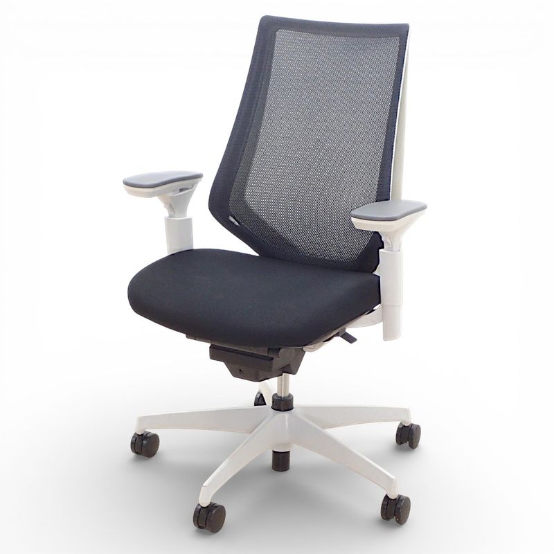 Knoll ノール チャドウィックチェア メッシュ  ブラック Amazon.co.jp: Knollチャドウィック椅子 : ホーム＆キッチン