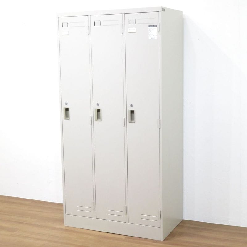 コクヨ 3人用ロッカー LK-3F1T ニューグレー 事務 網棚 ハンガーパイプ YH19142 中古 配送サイズ350