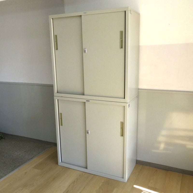 ナイキ 上下書庫セット(引き違い＋引き違い) HG33 ニューグレー スチールキャビネット 収納庫 YH19313 中古 配送サイズ300×2
