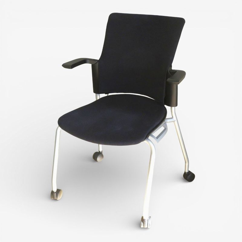 【SALE】プラス スタッキングチェア Cheddar(チェダー)  MB-W92S EBK ブラック 会議椅子  キャスター付き YH19124 中古 配送サイズ220