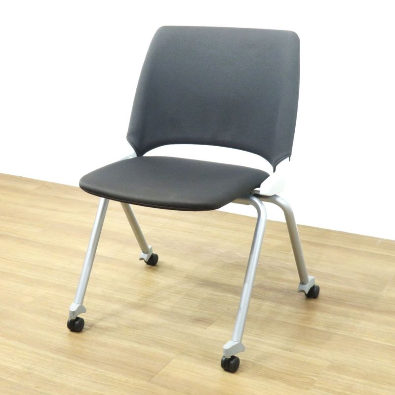 ウチダ ネスティングチェア FM-350C ブラック ミーティングチェア 肘無し 会議椅子  AG19366 中古チェア 配送サイズ220