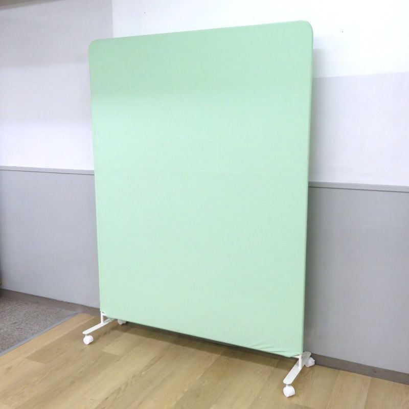 アイリスオーヤマ 自立式パーテーション SRK-1612KR グリーン 衝立 間仕切り スクリーン YH19315 中古 配送サイズ350