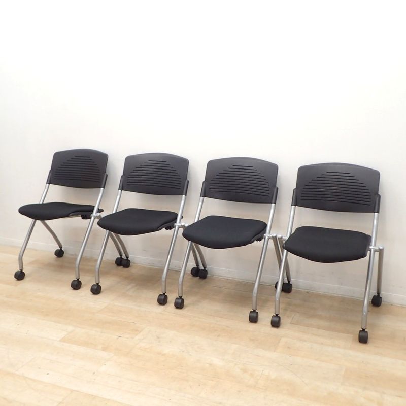 ★4脚セット 在庫多数★ カグクロ ミーティングチェア ブラック キャスター  KK19414 中古 セット販売