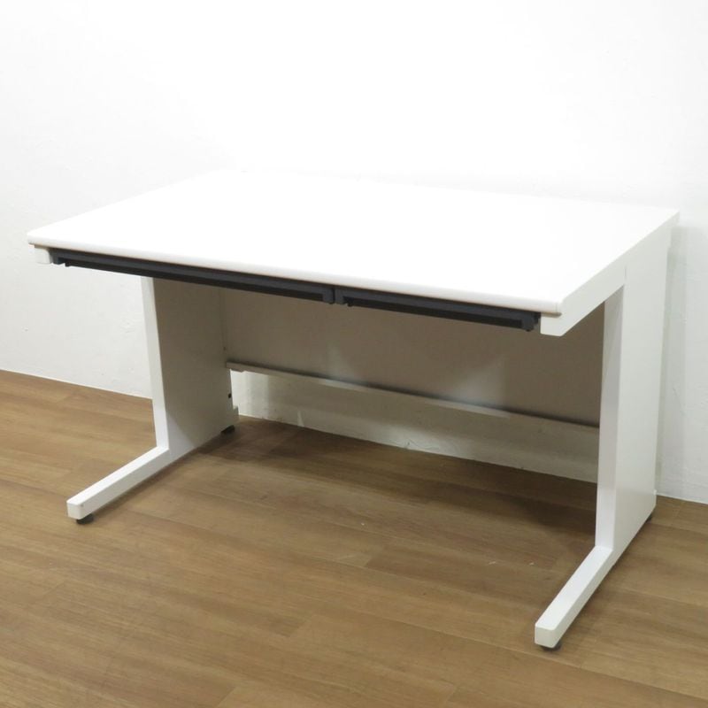 オフィス家具・中古オフィス家具専門店のビックリユース