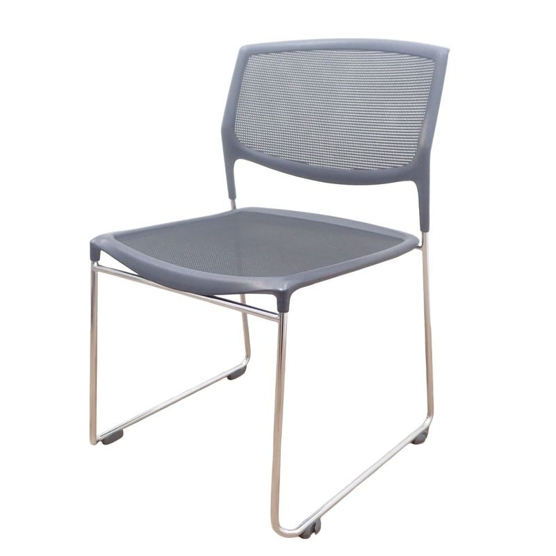 イトーキ ミーティングチェア ブラック 肘無し スタッキング 軽量 中古 EG19711 配送サイズ180