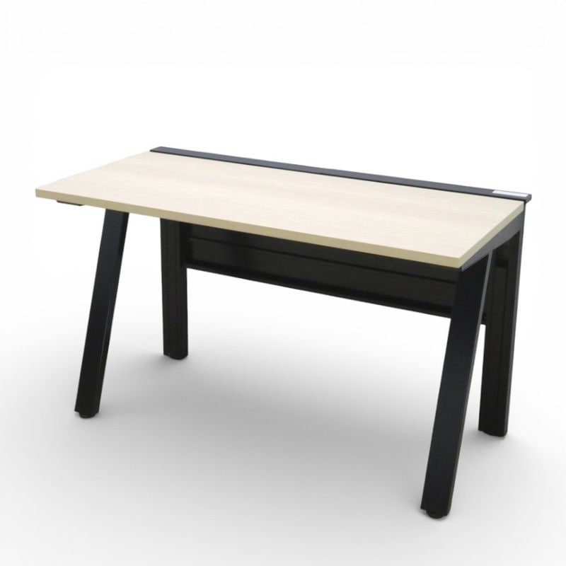 プラス 平デスク ジェネラ GE-NT126 TJY2051K ナチュラル/ブラック 幅1200mm フラップ式配線口 幕板付き 中古 KK20242 配送サイズ300