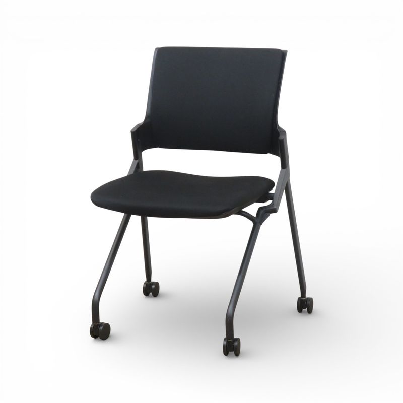 イトーキ ネスティングチェア Monon(モノン) KLD221PG-T1T1T1 ブラック 肘無し 会議椅子 セミナー キャスター 中古　YHG20148 配送サイズ220