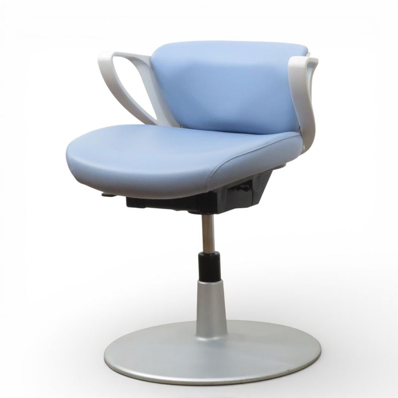 【美品】患者用イス　コクヨ ピコラ（CR-CG534E1) コクヨ 医療施設用チェア CRS-G534E1 ピコラ ライトグリーン 肘付き