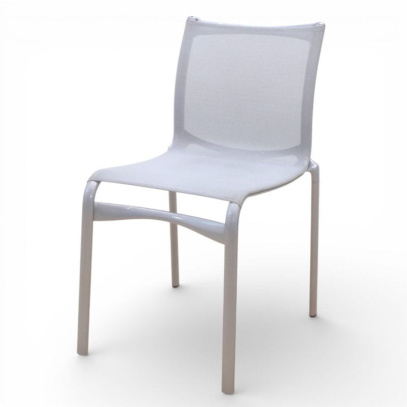 カッシーナ ミーティングチェア アリアス アルベルト・メダ シルバー スタッキング可 肘無し EG20428 中古オフィス家具 配送サイズ220