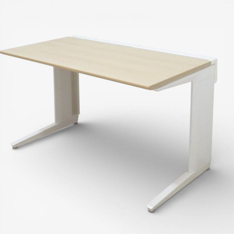 オカムラ 平デスク アドバンス W1200 D700 H720 DT105P MK37 ナチュラル 木目調 事務机 オフィスデスク 中古 KK20542 配送サイズ300