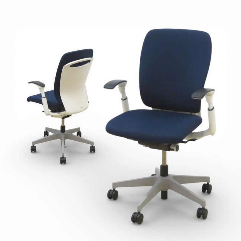 イトーキ ヴェント KE-837JB-T1T1 肘付き メッシュ ハンガー付