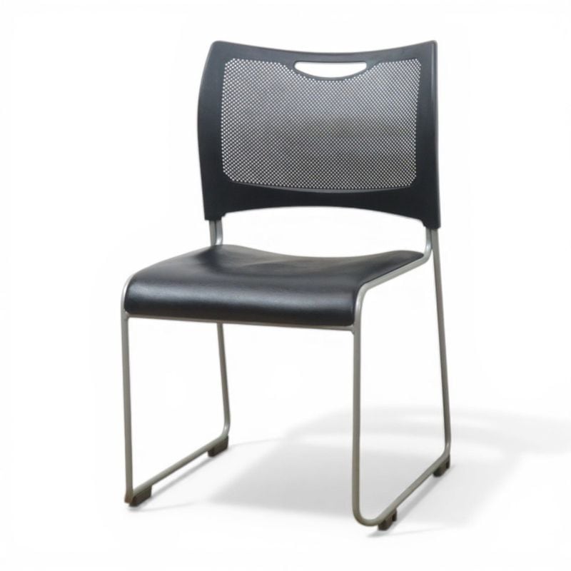 【中古】アイリスチトセ スタッキングチェア MCX-02V ブラック 肘無し 会議椅子 ミーティングチェア 中古オフィス家具 YH20788