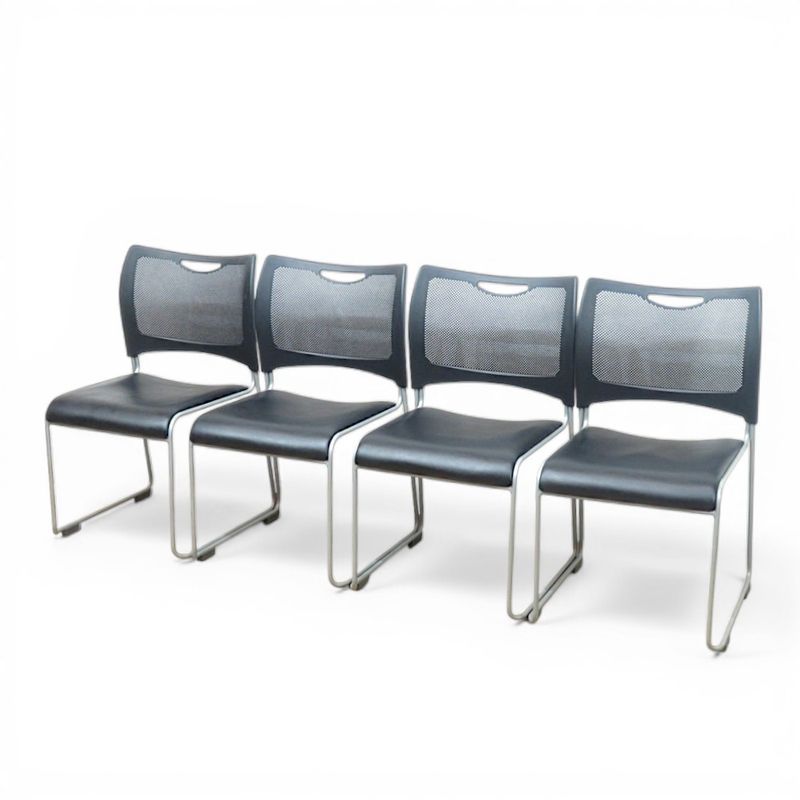 【中古/4脚】アイリスチトセ スタッキングチェア MCX-02V ブラック 肘無し 会議椅子 ミーティングチェア 中古オフィス家具 YH20788-1