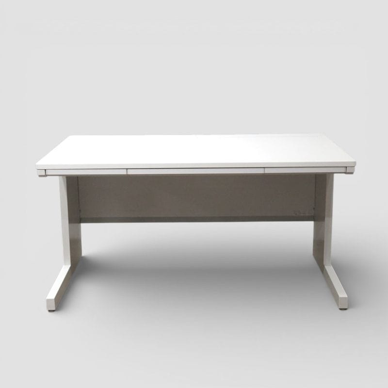 【中古】ウチダ 平デスク スカエナ SFP1400 OW ホワイト 幅1400mm 奥行700mm 事務机 オフィスデスク 事務机 AG20814 中古オフィス家具