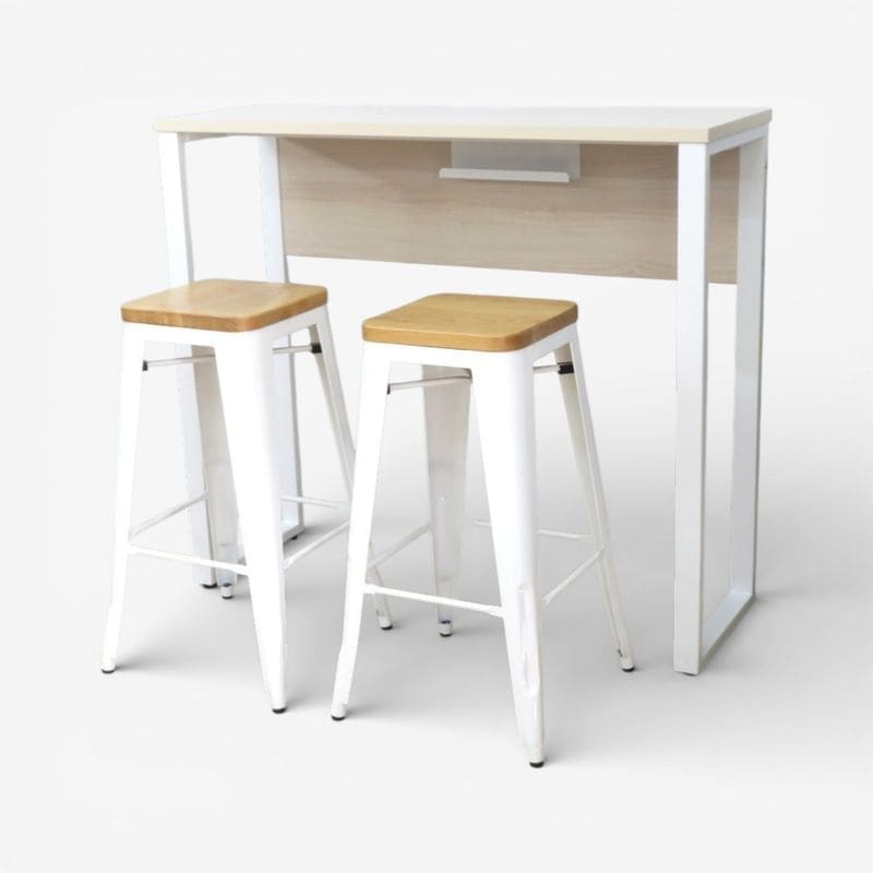 【中古/3点セット】ハイカウンターテーブル ハイスツール×２ ナチュラル カウンターチェア 中古オフィス家具 YH20869-1 