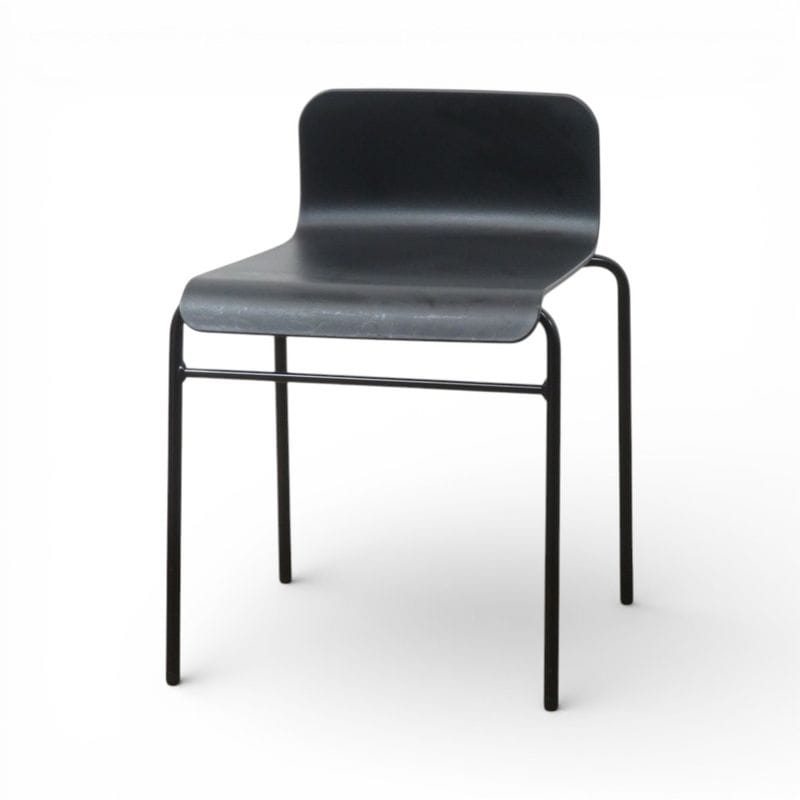 【中古】ライオン事務器 スタッキングチェア LE2200-BK ブラック 肘無し 会議椅子 腰掛け 中古オフィス家具 AG20864