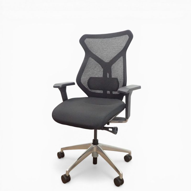 【中古】イトーキ セクア オフィスチェア KG-367JV1-ZTT1 ブラック 肘付き ハイバック ランバーサポート 中古オフィス家具 EG21045