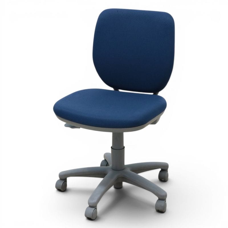 【中古】オカムラ 肘無しオフィスチェア ヴィラージュ 8VC11A ネイビー 事務椅子 パソコンチェア リクライニング  中古オフィス家具 KK21278 