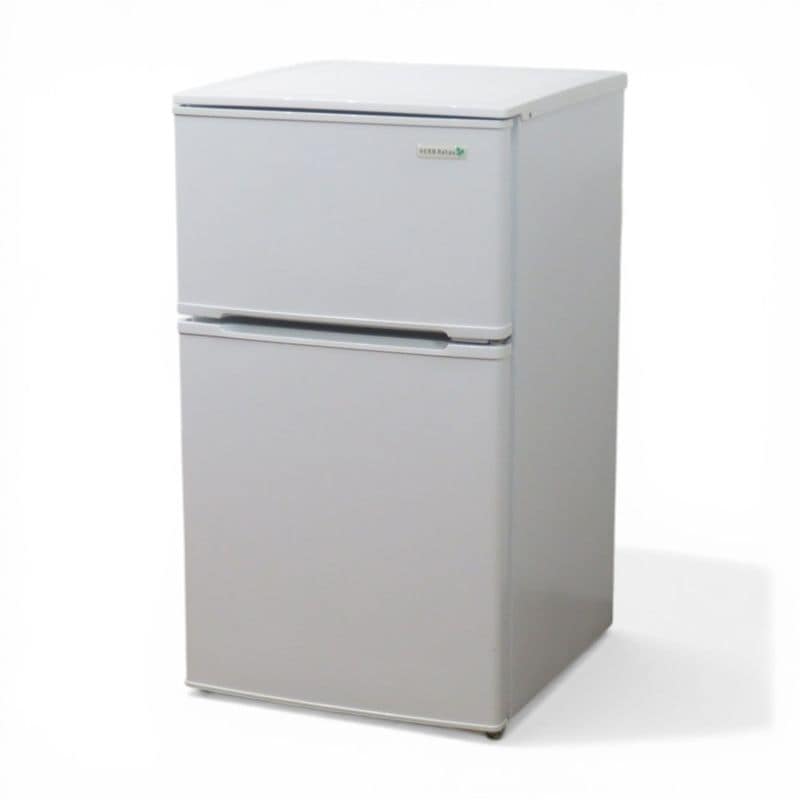 【中古】ヤマダ 冷蔵庫 HERB Relax YRZ-C09B1 ホワイト 冷蔵室 冷蔵室 保存 2ドア 90L 中古オフィス家電 AG21112 　