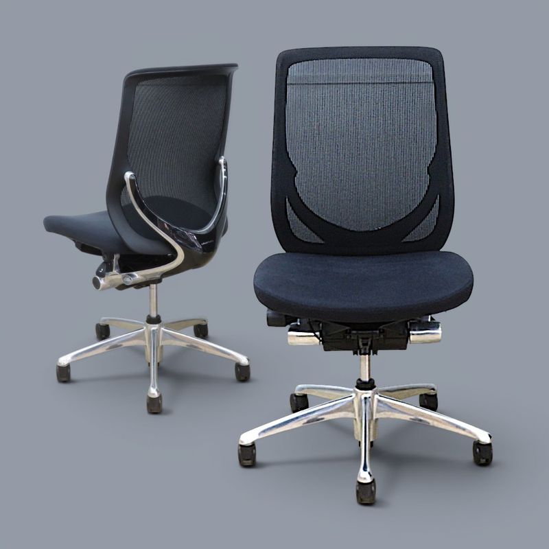 アーロンチェア風 メッシュチェア （キャスターなし） Herman Miller ハーマンミラー アーロンチェア 肘無し ハンガー付