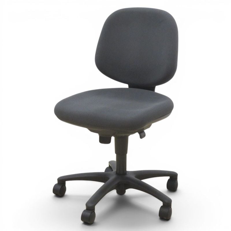 中古オフィス家具専門店｜オフィスチェア・デスク通販のビックリユース