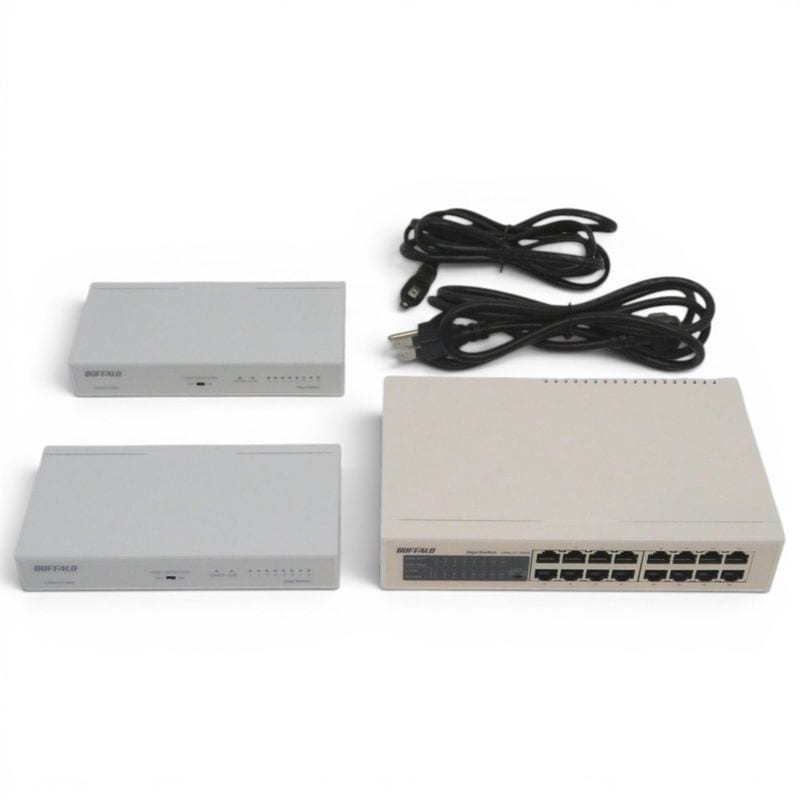 【中古/3個セット】バッファロー スイッチングハブ 3個セット LSW4-GT-16NSR LSW6-GT-8NS 16ポート 電源内蔵 ホワイト 中古オフィス家具 KK16906-2
