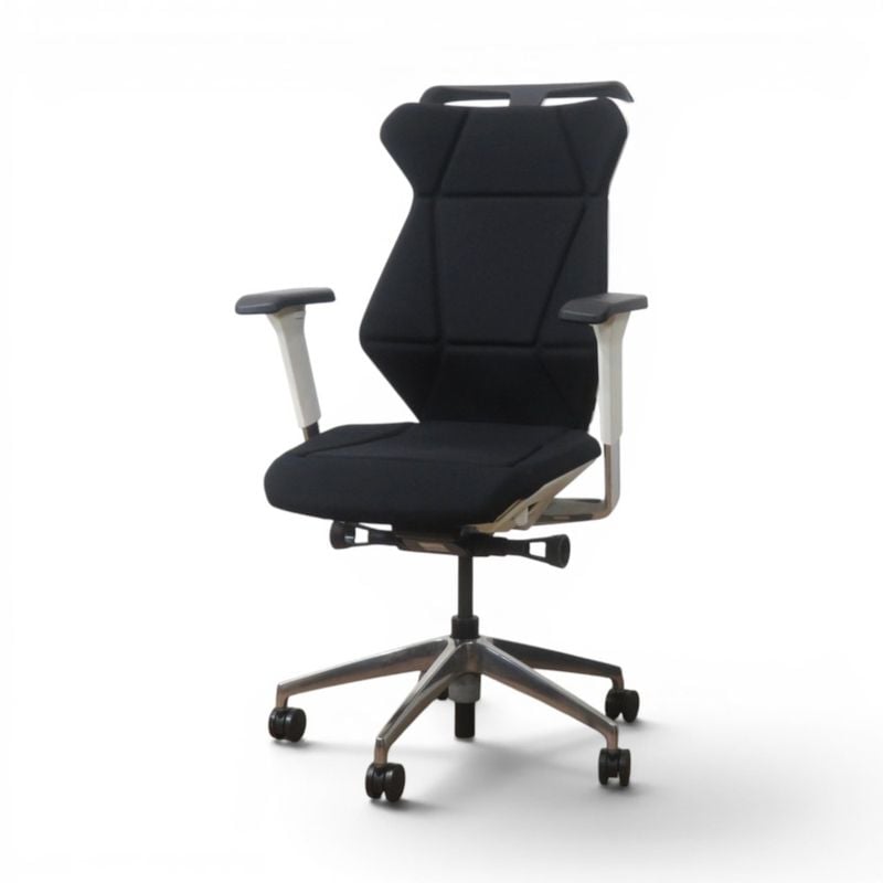 【中古】イトーキ フリップフラップ 肘付オフィスチェア KF827GC-ZW T1 ブラック/ホワイト 事務椅子 パソコンチェア 中古オフィス家具 AG22069