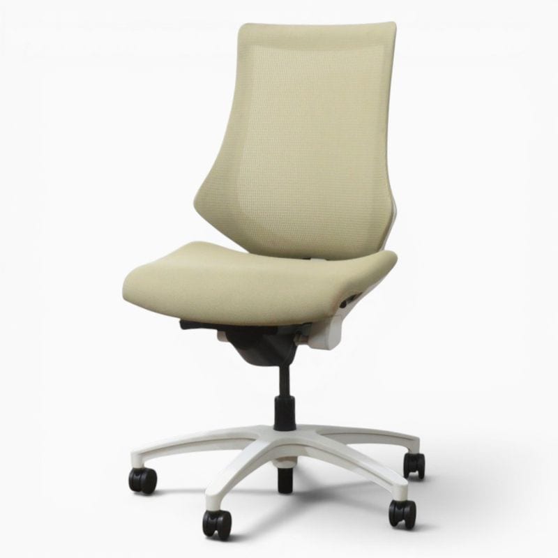 【中古】イトーキ オフィスチェア エフチェア KG-170JBH-W9Y3 ベージュ 事務椅子 肘無 リクライニング メッシュ 中古オフィス家具 AG22052