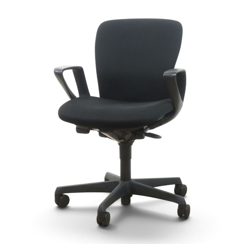 【中古】オカムラ 肘付オフィスチェア スラート C341ZR FSF1 ブラック ローバック リクライニング 布張り 中古オフィス家具 AG22271