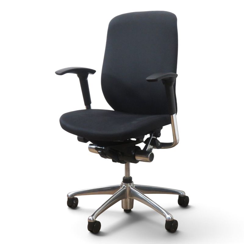 【中古】オカムラ オフィスチェア ゼファー CY95ZR FES0 ブラック 肘付き キャスター 中古オフィス家具 AG22288