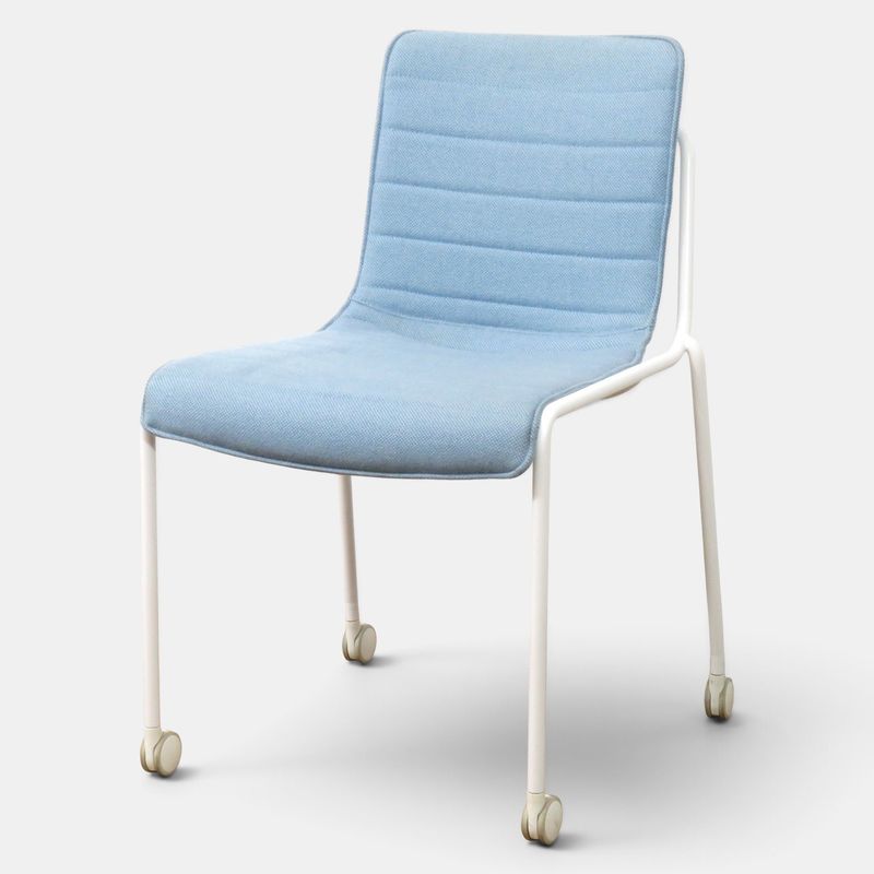 【中古】コクヨ デイズオフィス スタッキングチェア XYS-COFPAWK952 ライトブルー キャスター 中古オフィス家具 AG22278