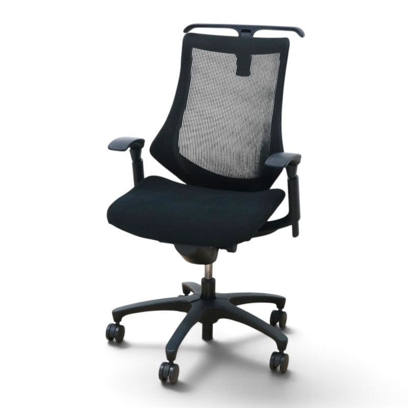 【中古】イトーキ 肘付きオフィスチェア エフチェア KF-370JAHT1T1T2 ブラック 事務椅子 ハンガー付き メッシュ 中古オフィス家具 KK22706