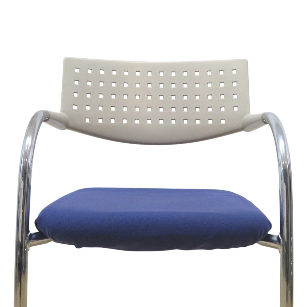 中古】vitra ヴィトラ ミーティングチェア VISAVIS ブルー