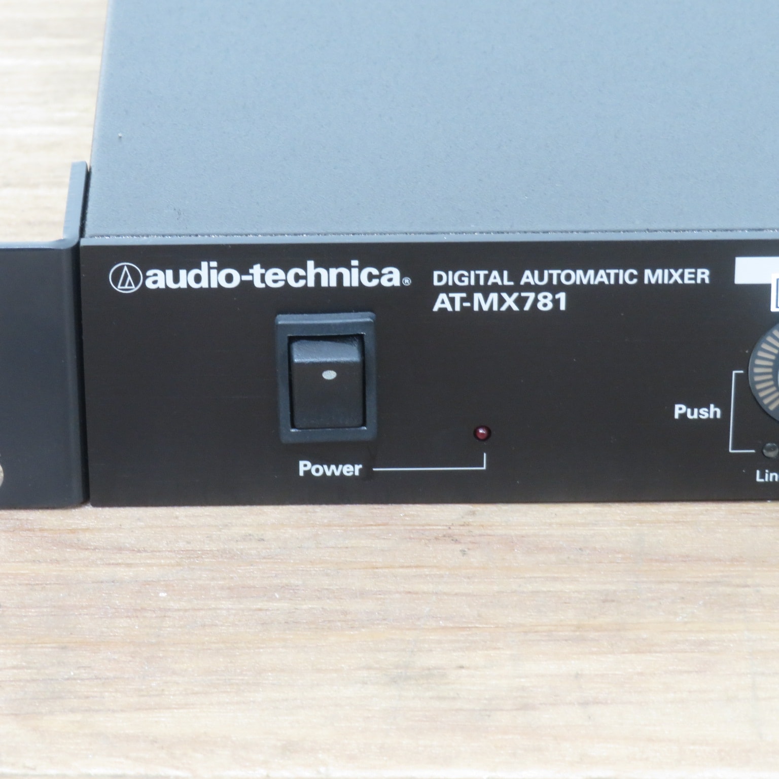 中古】オーディオテクニカ デジタル8ch オートマチックミキサー AT