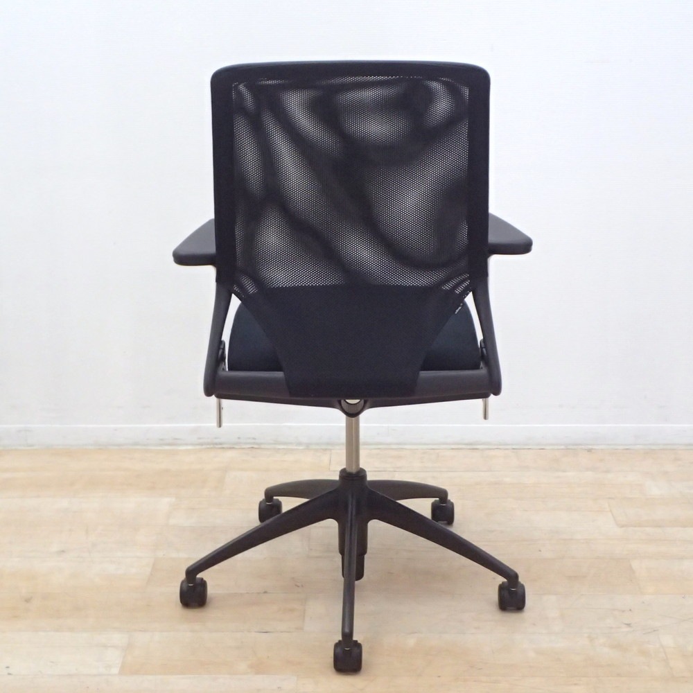 まるまる　HR391 vitra　ヴィトラ ドイツ製　黒　ブラック 美品○ドイツ○Vitra○ヴィトラ社製○メダチェア○メッシュ○ブラック
