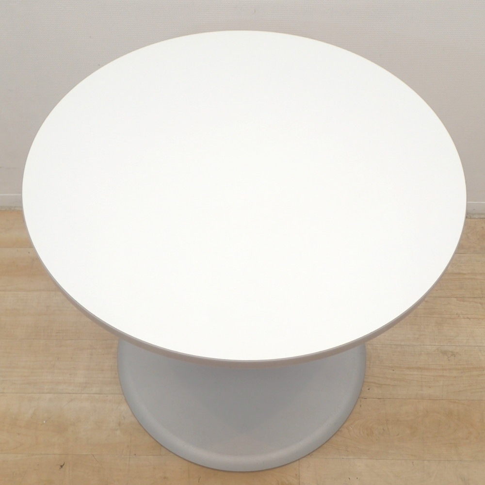 オカムラ　ミーティングテーブル　ホワイト　円型　丸テーブル オカムラ ミーティングテーブル ホワイト 円型 丸テーブル