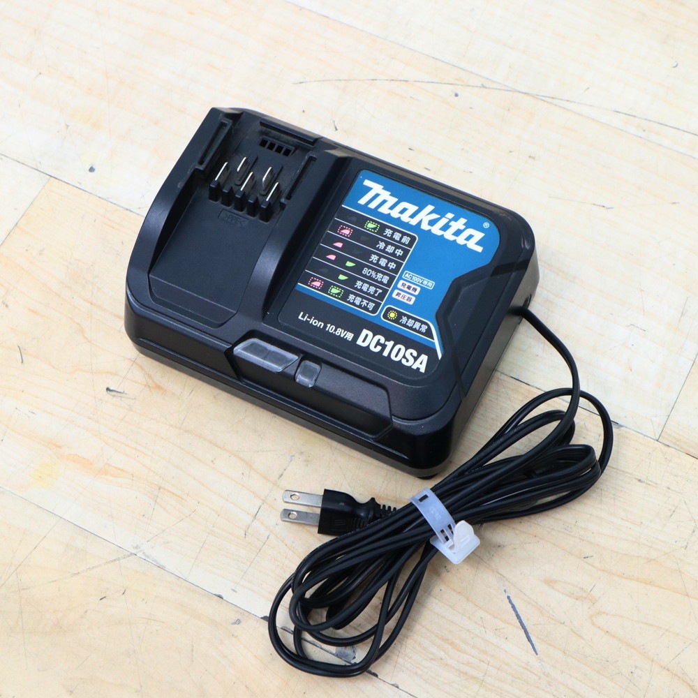 中古】マキタ 掃除機 CL106FD ホワイト 充電式クリーナー コードレス 