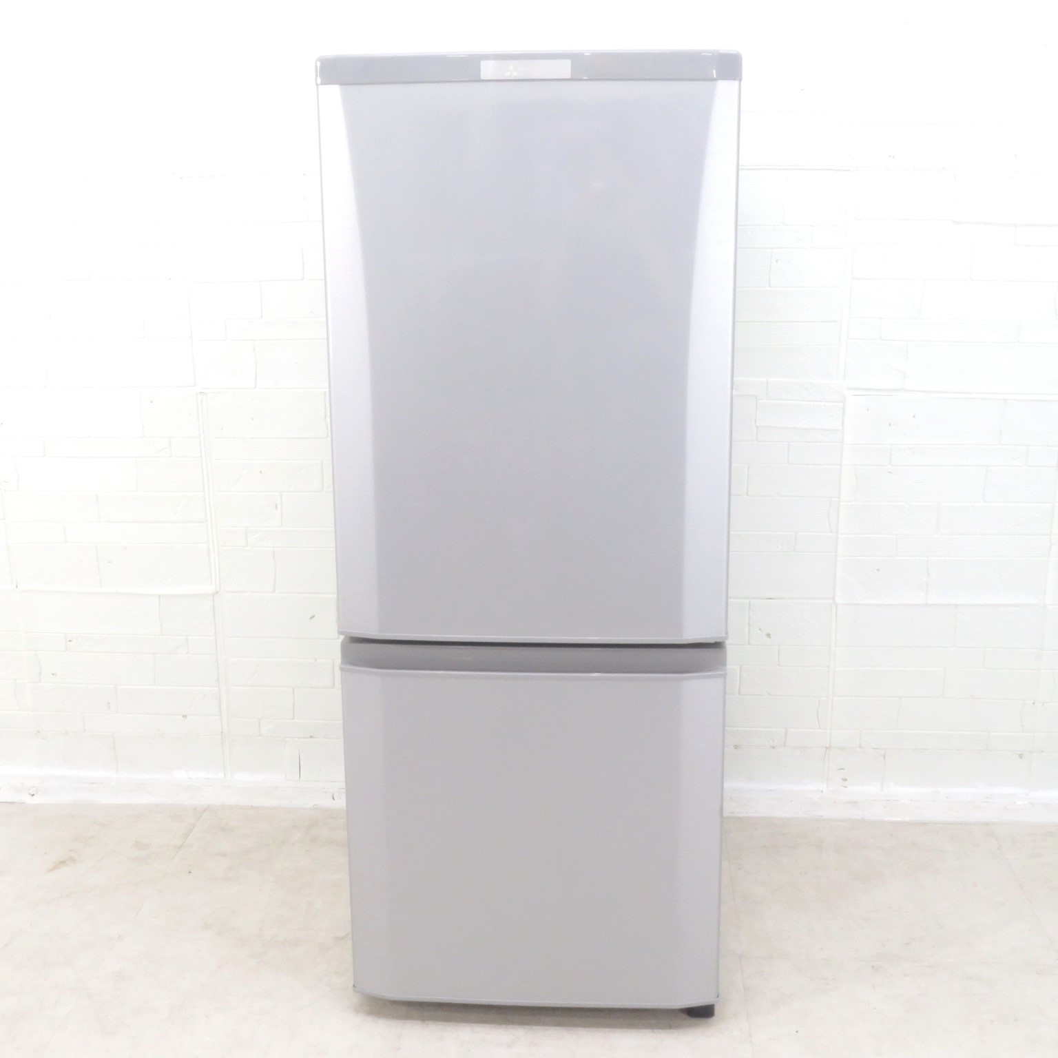 【近隣送料無料】三菱 冷蔵庫 MR-P15A-S 146L シルバー 2ドア 三菱電機 MR-P15A-S [ピュアシルバー] 価格比較 - 価格.com