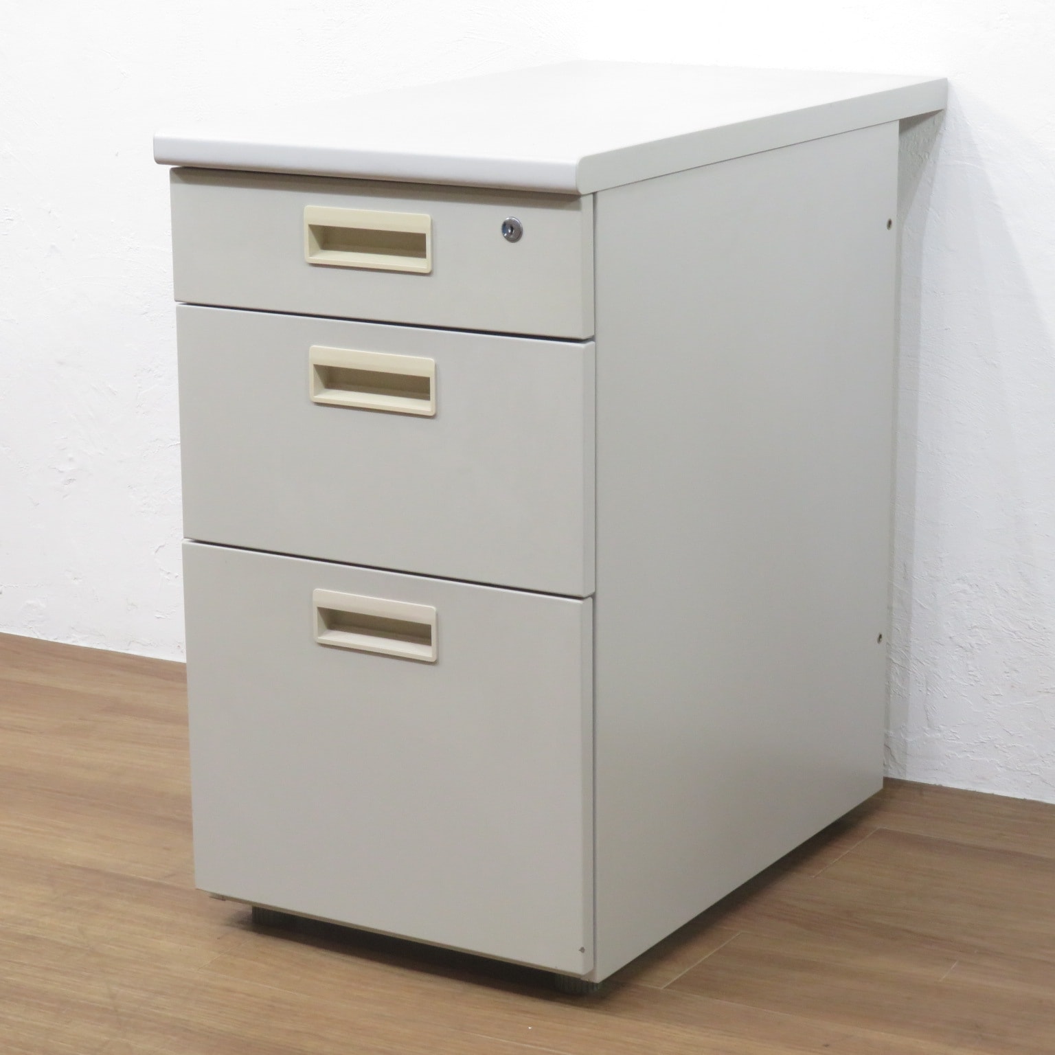 中古】 3段脇デスク 脇机 ニューグレー W400 D700 H700 サイドデスク