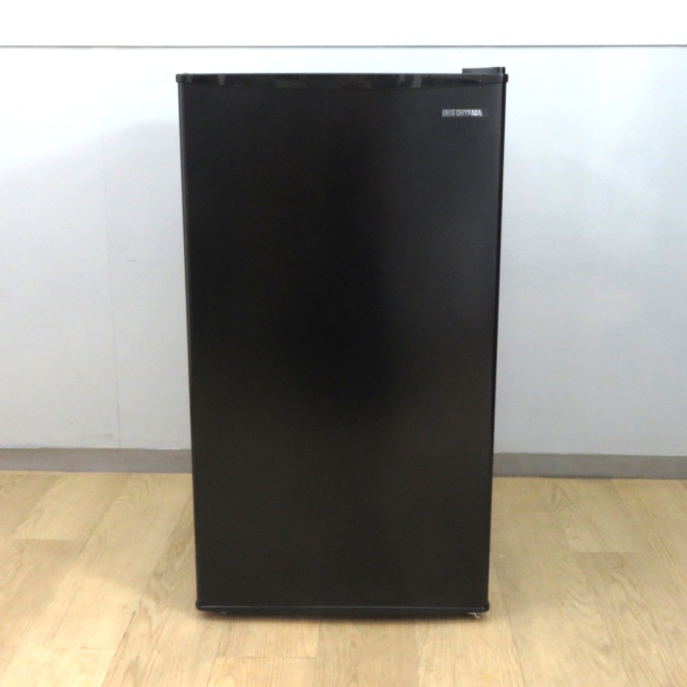 中古】アイリスオーヤマ 冷蔵庫 IRJD-9A-B ブラック 冷凍 右開き 93L