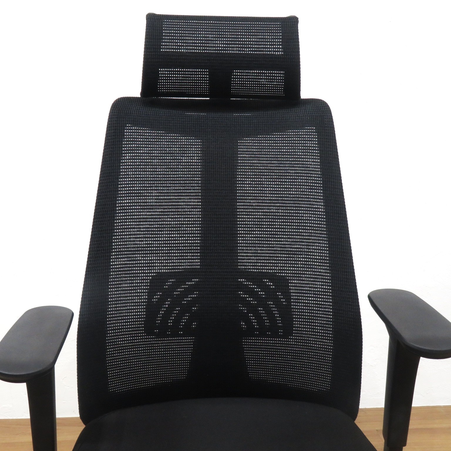 中古】イトーキ オフィスチェア サリダ YL8-BL-AEL ブラック 中古】イトーキ オフィスチェア サリダ YL8-BL-AEL ブラック