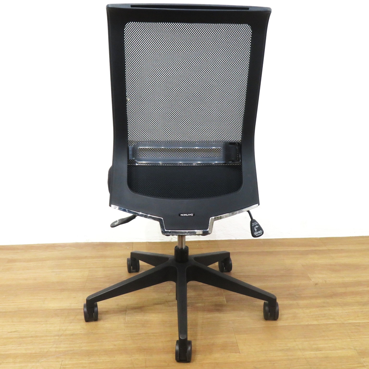 中古】コクヨ エントリー CCR-GS7016 オフィスチェア ブラック 肘無し