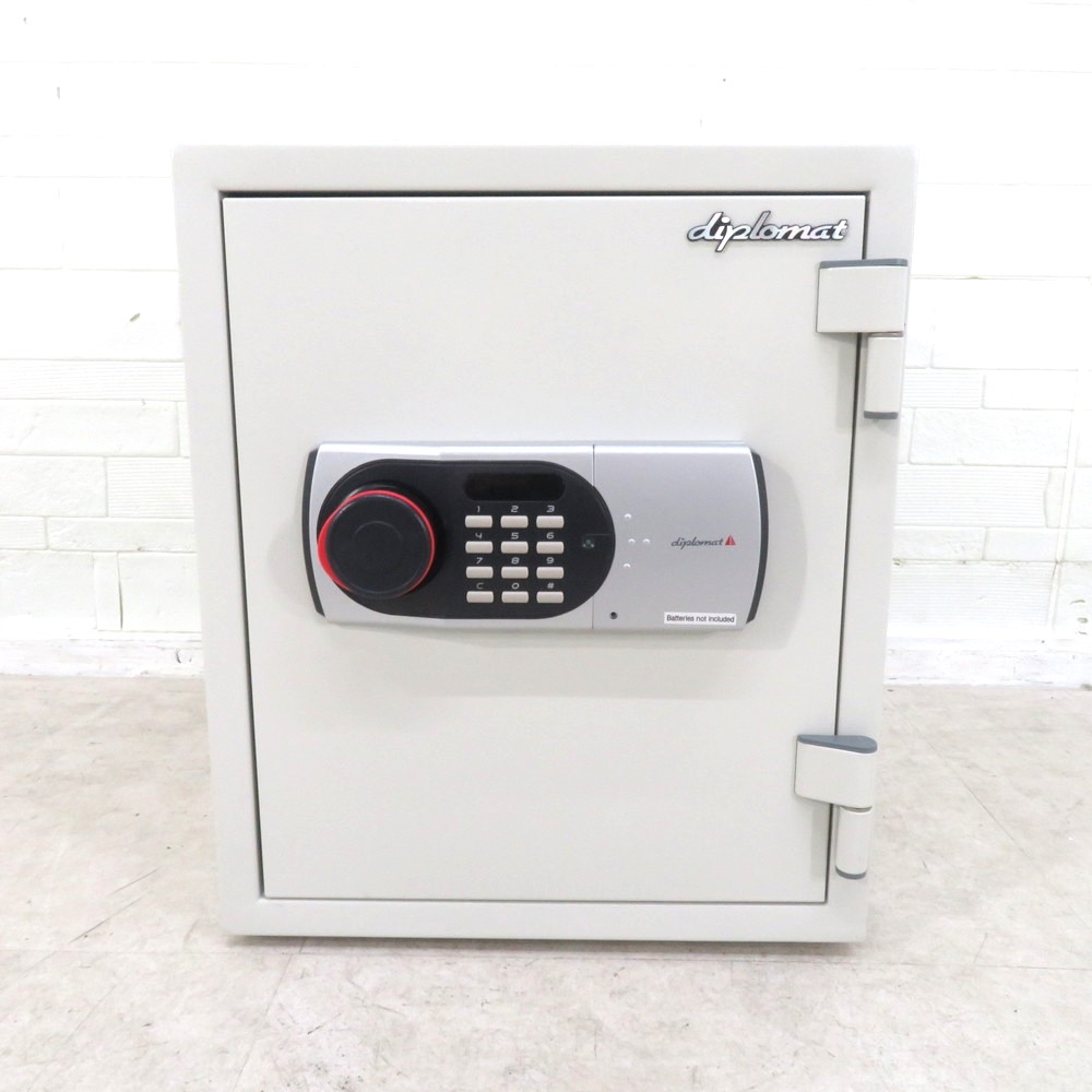 【美品】ディプロマット 530EN88 耐火金庫 デジタルテンキー式 Amazon.co.jp: diplomat（ディプロマット）60分耐火耐水金庫 デジタル