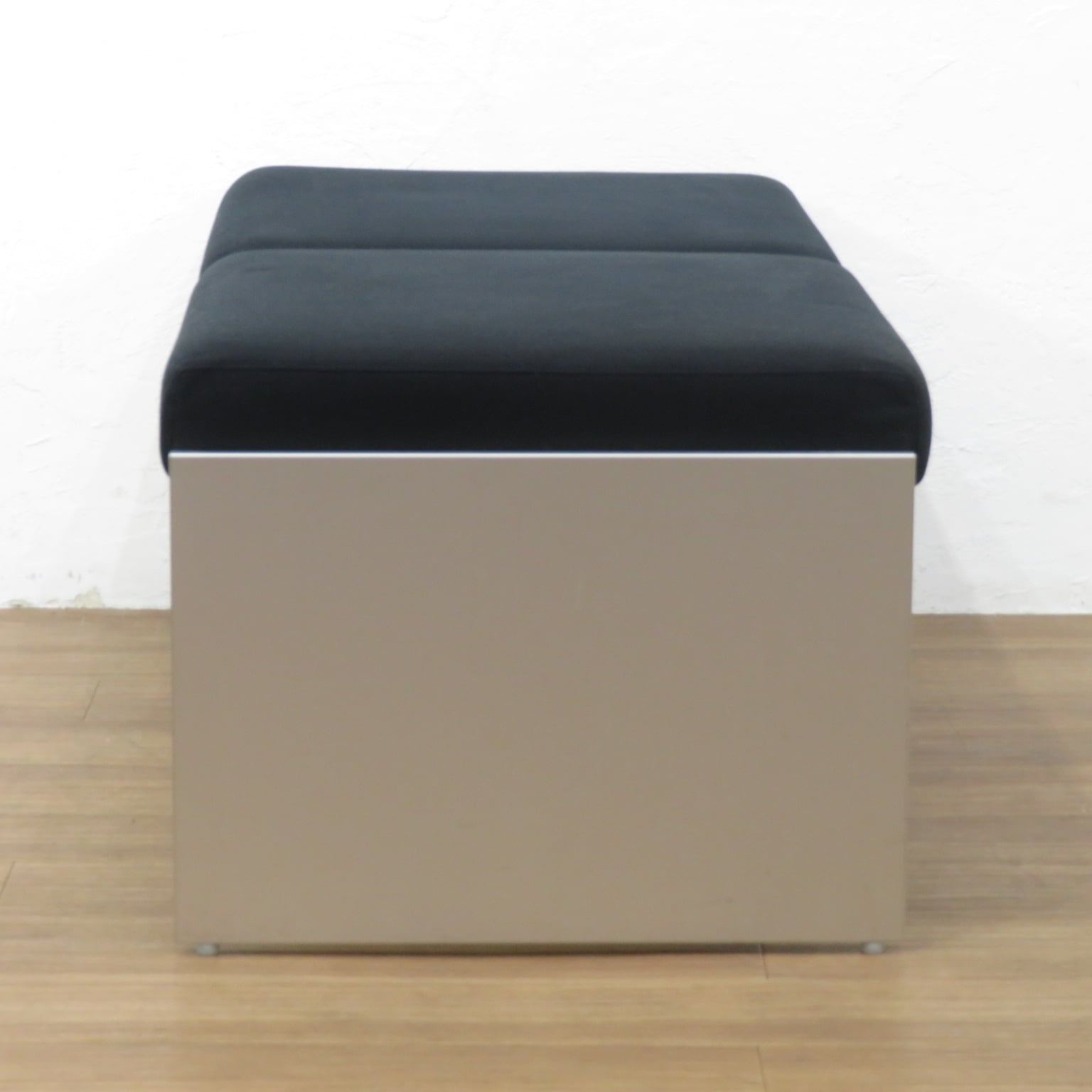 中古】カッシーナ ixc. AIR FRAME 3001 2Pベンチ 2人用ベンチ ブラック