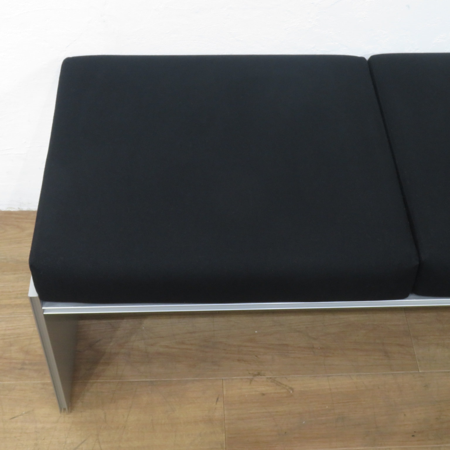 中古】カッシーナ ixc. AIR FRAME 3001 2Pベンチ 2人用ベンチ ブラック