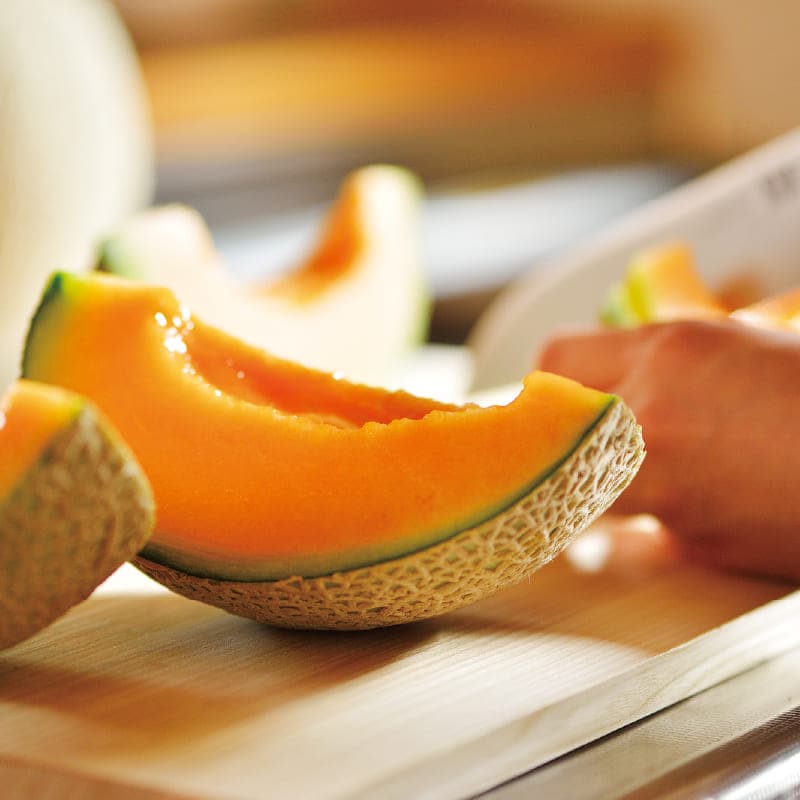 【美瑛選果のお中元】特選メロン1玉(約2kg) 商品画像1